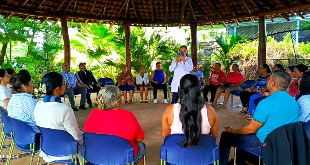 Lengua materna y salud pública: un compromiso de la UNAN-Managua con la diversidad cultural