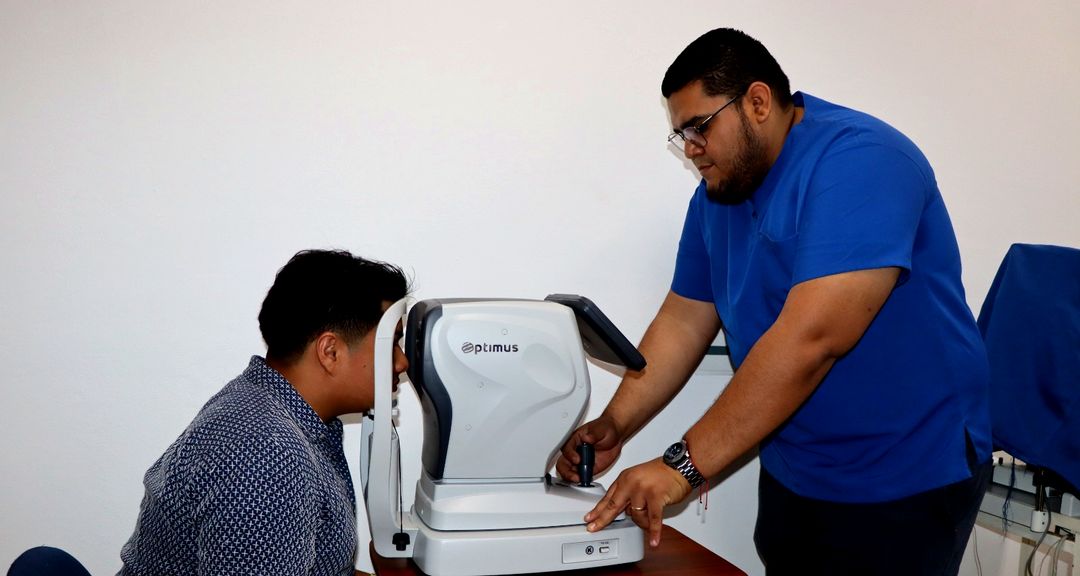 UNAN-Managua fortalece la salud visual con protagonismo estudiantil y compromiso social