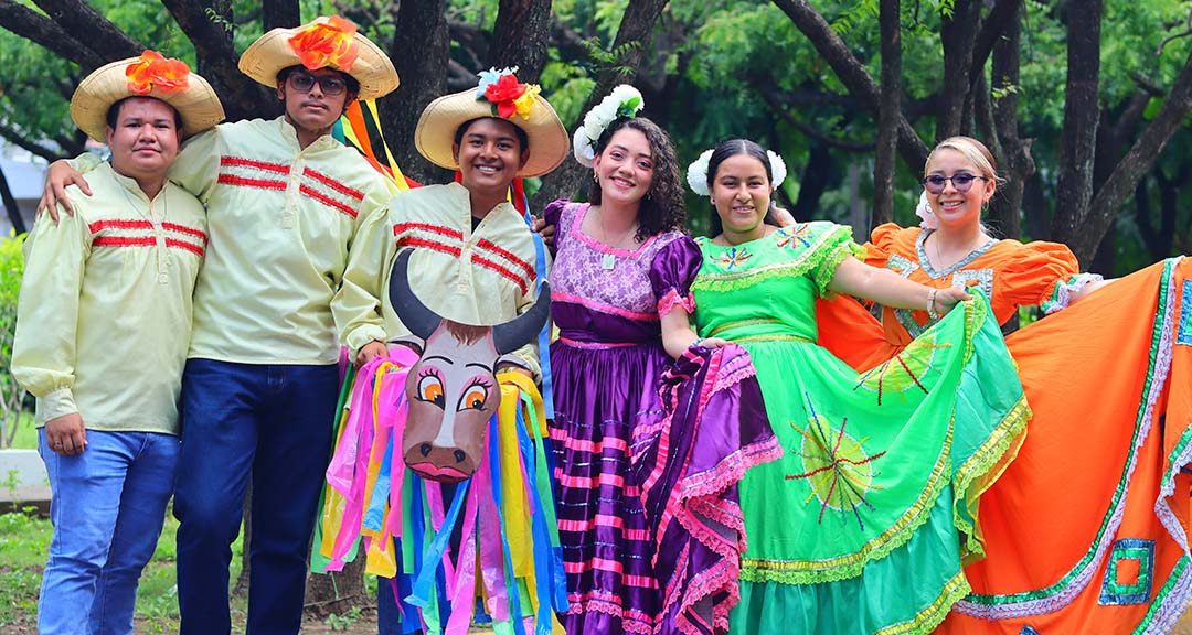 Comunidad universitaria celebra Fiestas Patronales de Managua