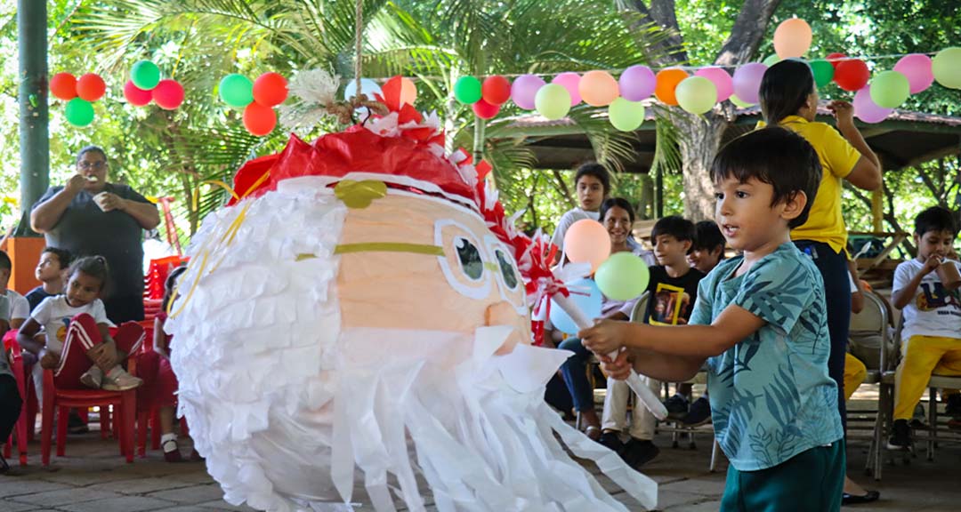 Mimados de la Revolución dan inicio a las festividades navideñas