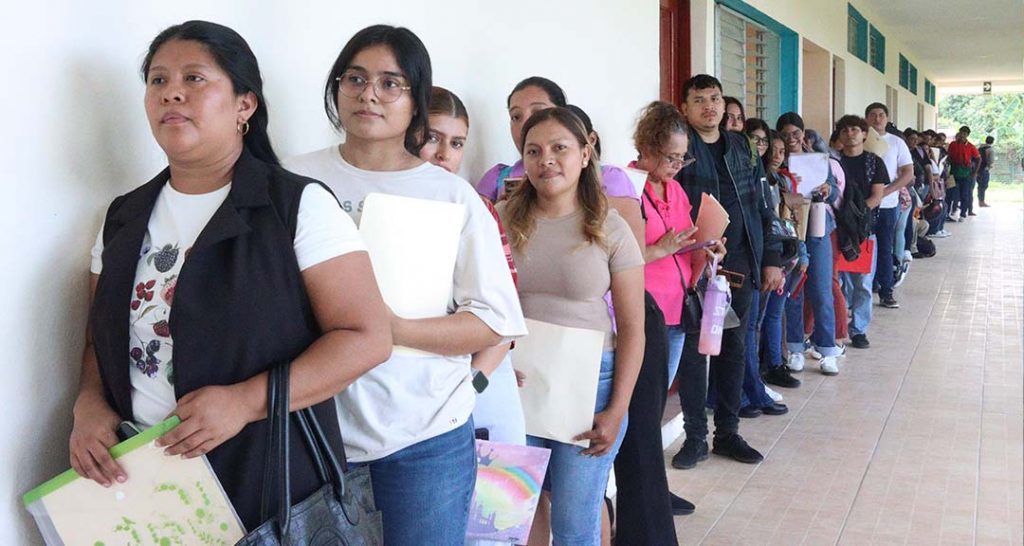 Inicia proceso de matrícula en la Academia de Idiomas Brian Wilson