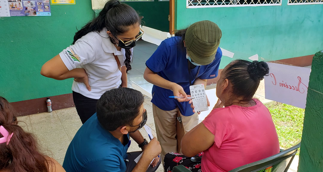 Abordaje de la salud visual desde la formación y el trabajo comunitario