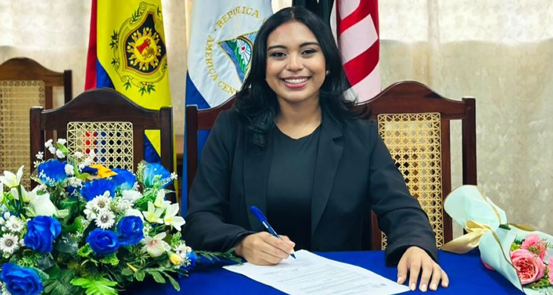 Liseth Guadalupe Carrero Álvarez: «La Universidad fue el espacio donde descubrí mi verdadera personalidad, mi voz y la certeza de que elegí el camino correcto»