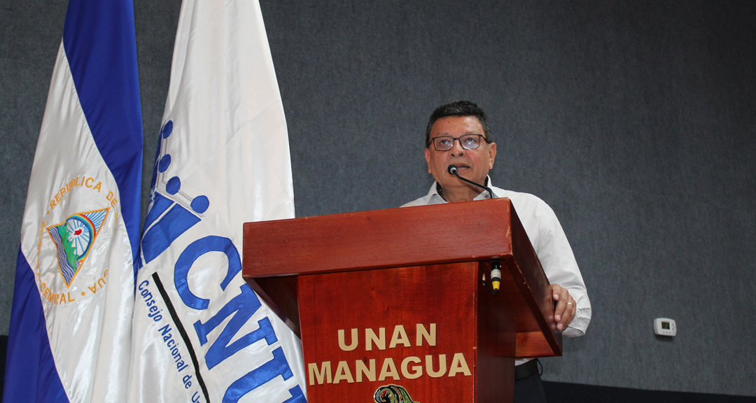 El MSc. Jaime López Lowery, Vicerrector General de la UNAN-Managua ofreció las palabras de bienvenida