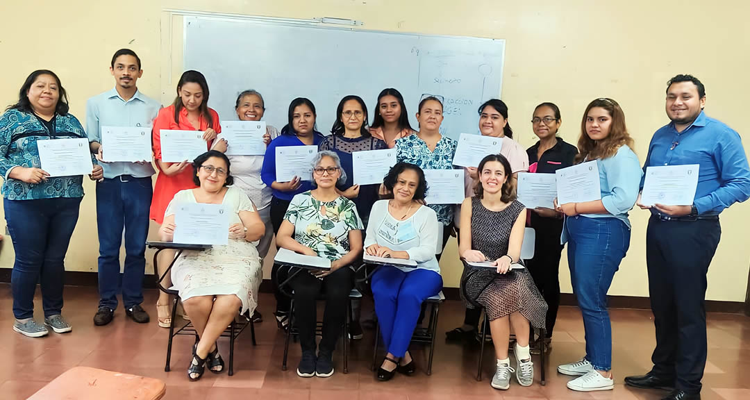 Protagonistas que recibieron el curso