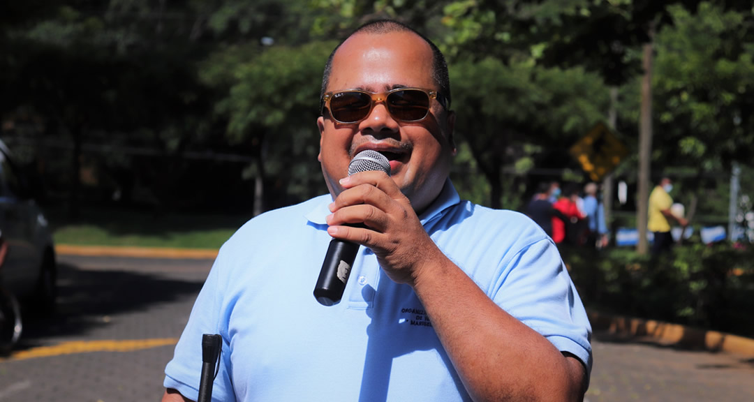 Lic. David López, Presidente de la Organización de Ciegos de Nicaragua Marisela Toledo