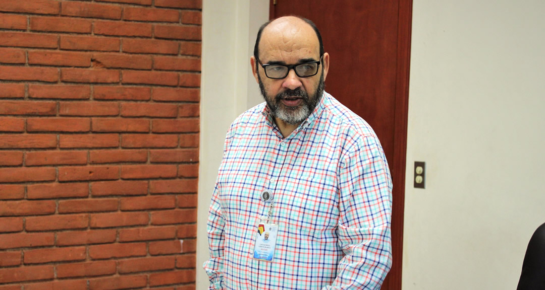 Dr. Luis Alfredo Lobato Secretario general de la UNAN-Managua.