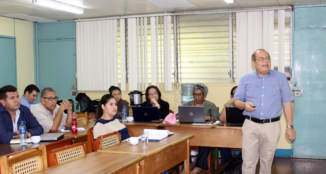 Académicos de la UNAN-Managua participaron en el taller de análisis de indicadores económicos, sociales y ambientales para el monitoreo de los Objetivos de Desarrollo Sostenible (ODS).