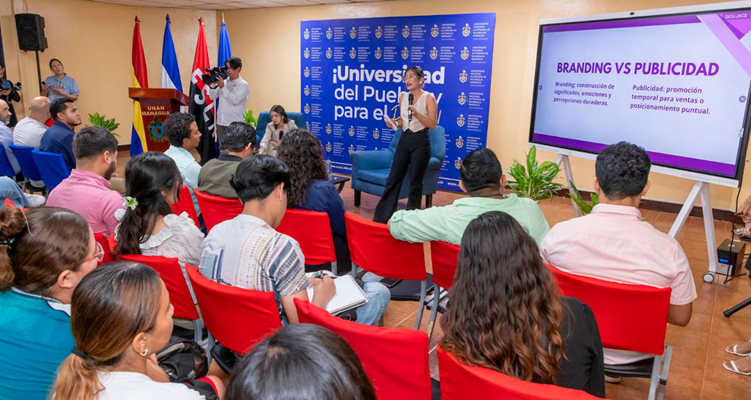 Estudiantes de Comunicación fortalecen sus competencias en el manejo del branding estratégico