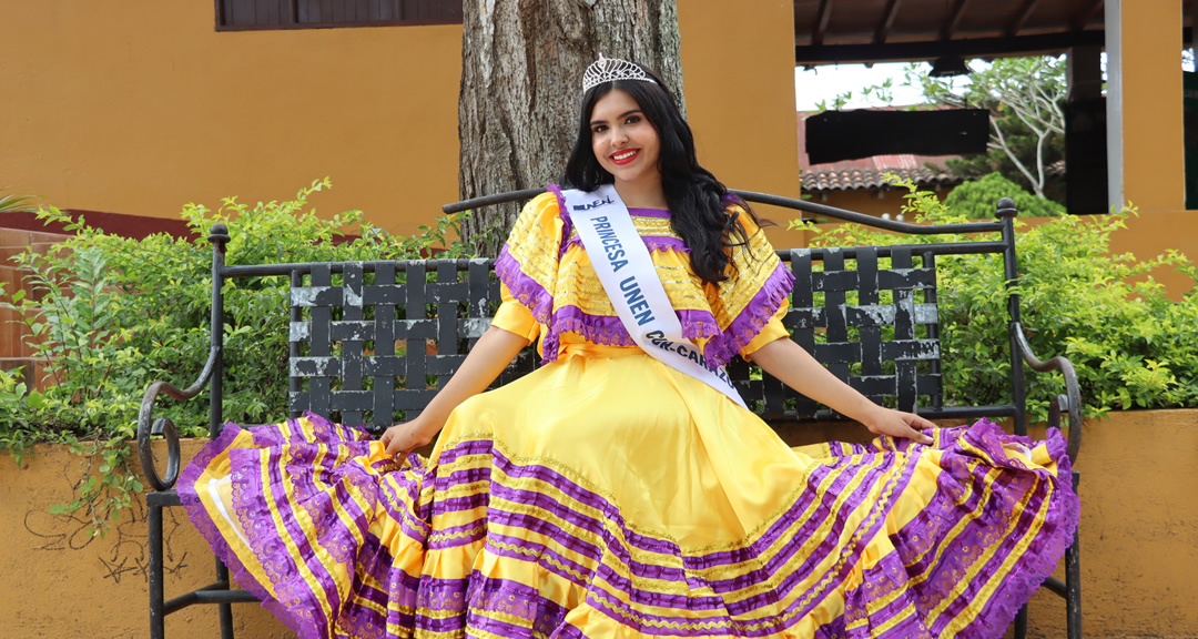 Psicología, arte y comunicación: Yara Azucena Flores Dávila, dis-ciplina y talento en el CUR-Carazo