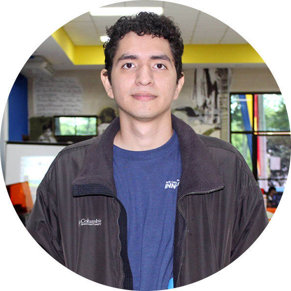 Everth Pinell, el universitario innovador que invita a la juventud a desarrollar su talento creativoEverth Pinell, el universitario innovador que invita a la juventud a desarrollar su talento creativo