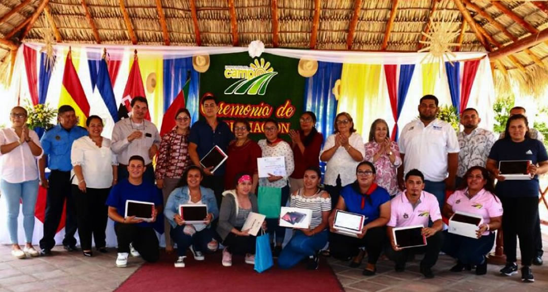 Reconocen excelencia académica de protagonistas de UNICAM en Terrabona, Ciudad Darío y San Isidro