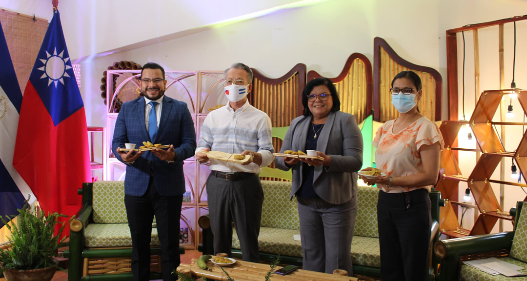 Inauguración del Taller de Industrialización del Bambú