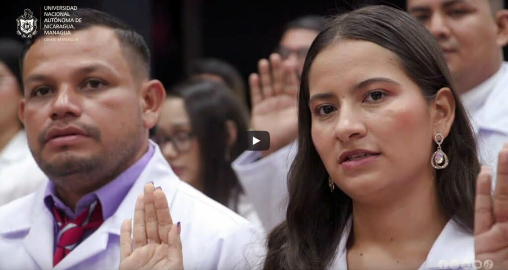 UNAN-Managua entrega al pueblo nicaragüense nuevos médicos, odontólogos y optometristas