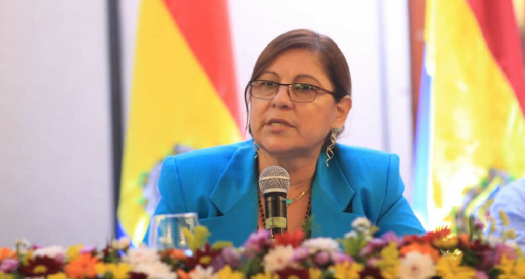 Maestra Ramona Rodríguez asume Presidencia del CSUCA