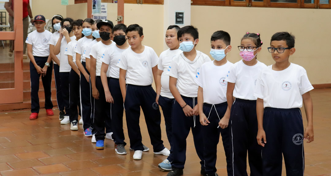 Estudiantes de primaria consolidan habilidades artísticas