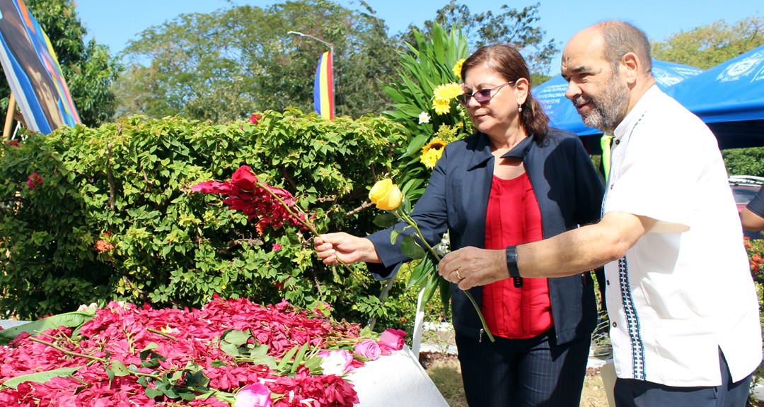 UNAN-Managua rinde tributo al Príncipe de las Letras Castellanas