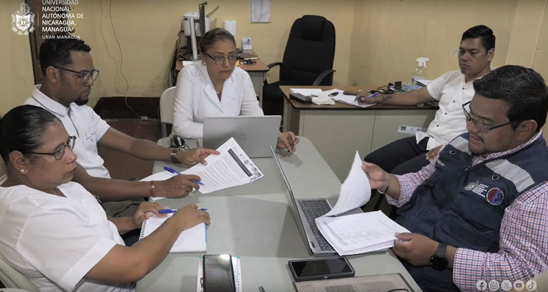 Protagonistas de diplomado analizan situación de la salud en Bluefields
