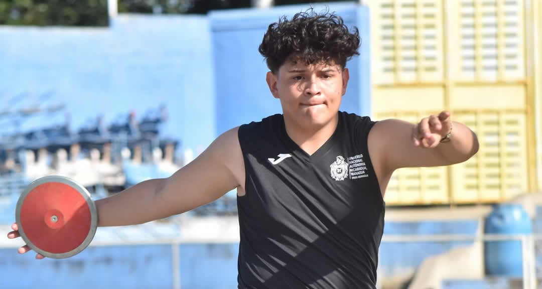 Steven Iglesias, el estudiante y atleta de la UNAN-Managua que cuenta con 86 preseas en su palmarés
