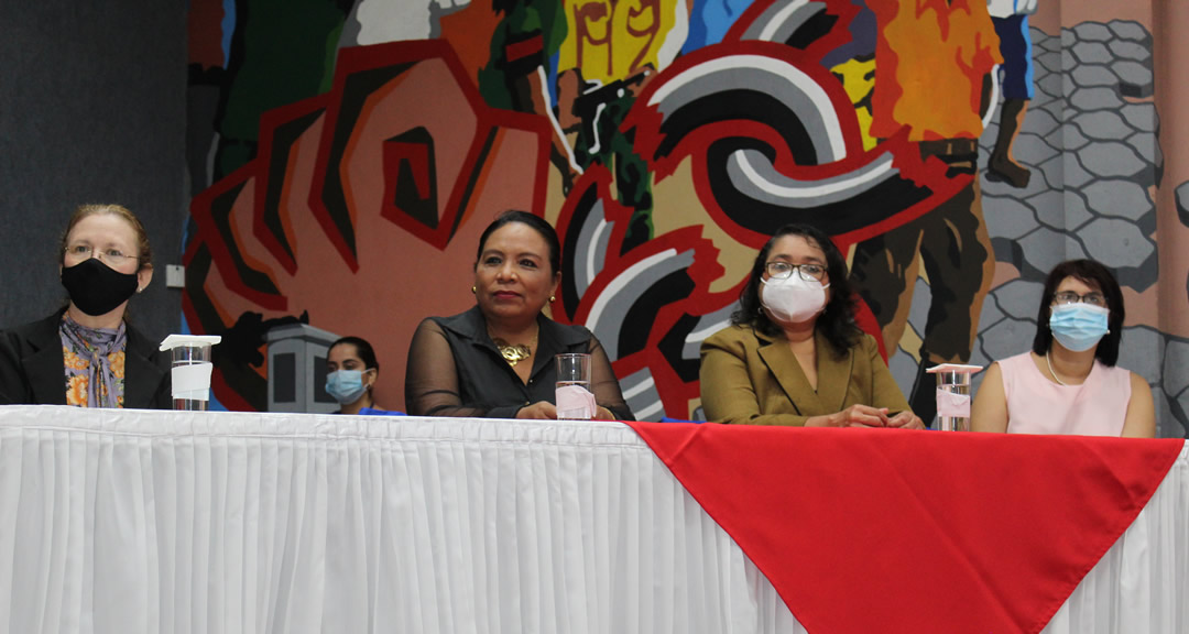 UNAN-Managua participa en XXXV Encuentro de Bibliotecas Universitarias