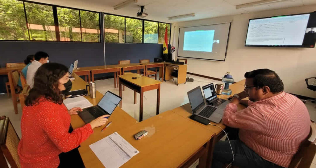 Profesionales de la salud fortalecen habilidades en el manejo de programas para el análisis estadístico de las ENT