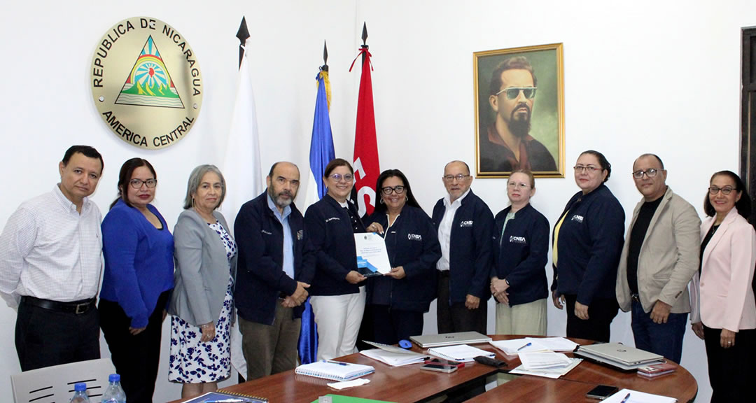 UNAN-Managua entrega Informe de Cierre del Plan de Mejora Institucional ante el Consejo Nacional de Evaluación y Acreditación (CNEA)