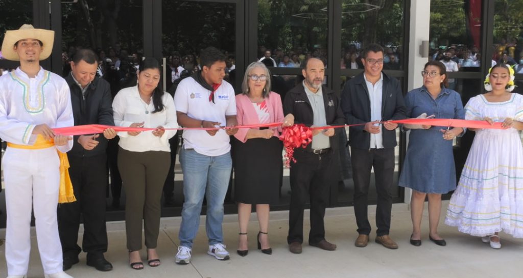 UNAN-Managua inaugura el Auditorio Carlos Martínez Rivas