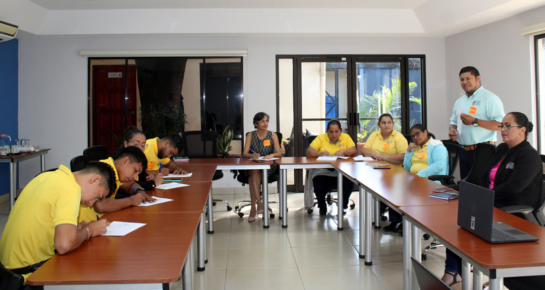 UNAN-Managua continúa fortaleciendo competencias del personal administrativo