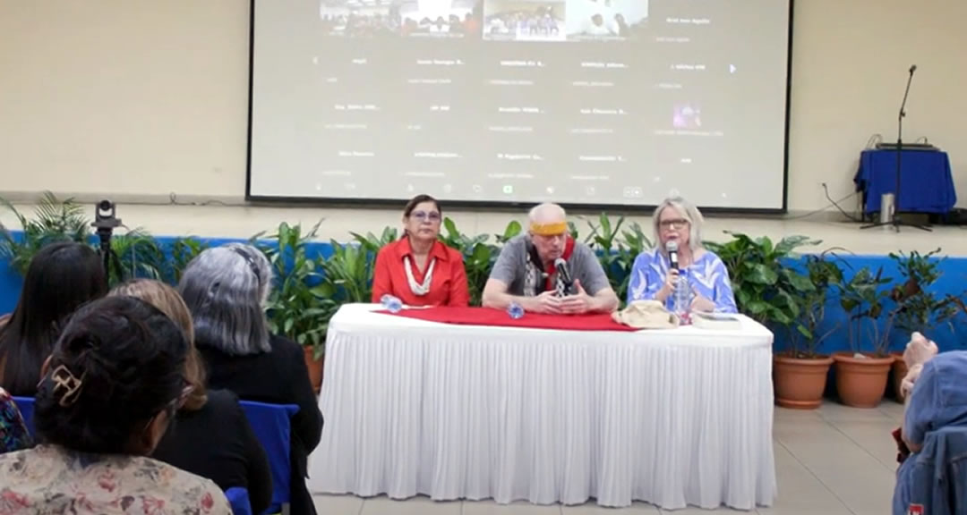 Presentan en la UNAN-Managua su libro Máquina Sangrienta del Imperialismo Yanqui