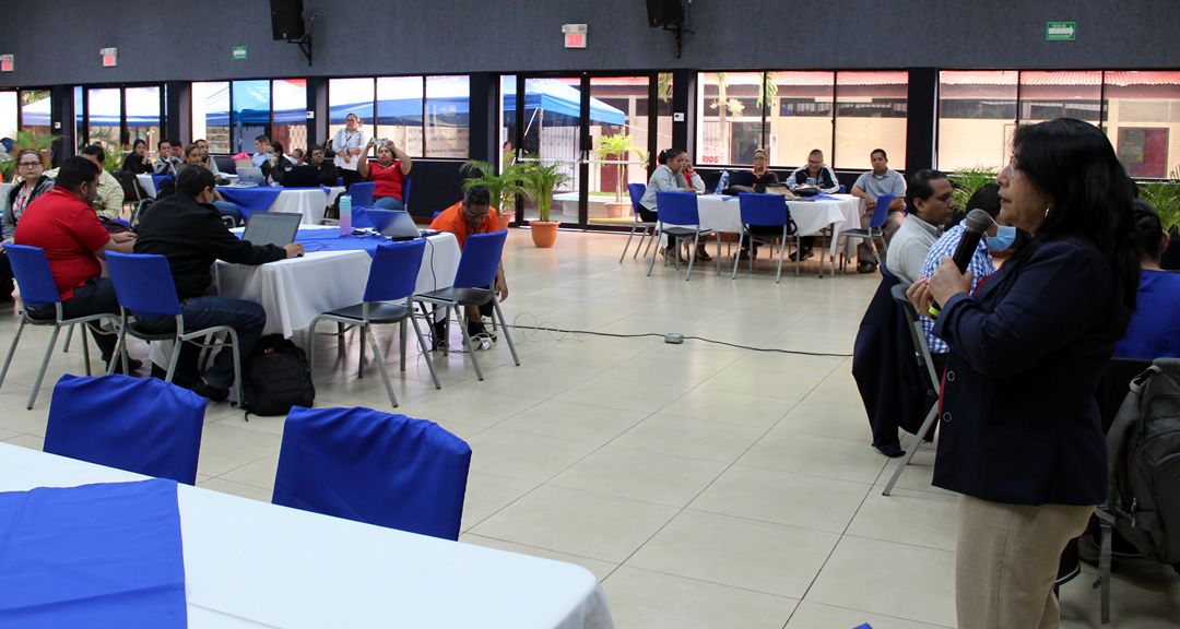 Docentes evalúan avances en los componentes integradores de las carreras de la UNAN-Managua