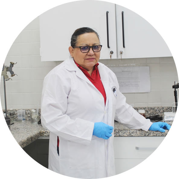Silvia Fuentes Huelva ha dedicado gran parte de su vida a aportar en el quehacer científico del CIRA UNAN-Managua