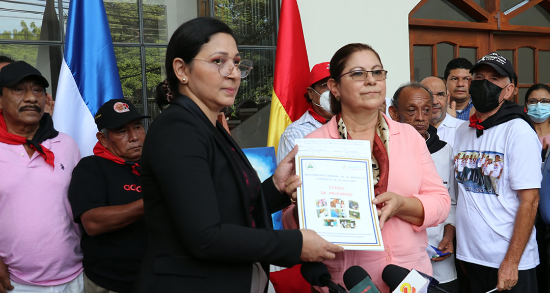 Autoridades universitarias reciben Casa de la Soberanía Padre Miguel d’Escoto Brockmann