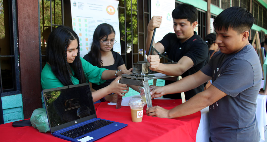 Estudiantes de Ciencias e Ingeniería presentan propuestas de desarrollo social