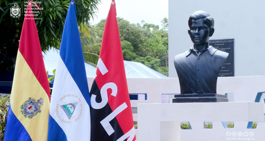 Comunidad universitaria honra el heroísmo del líder estudiantil Fernando Gordillo Cervantes