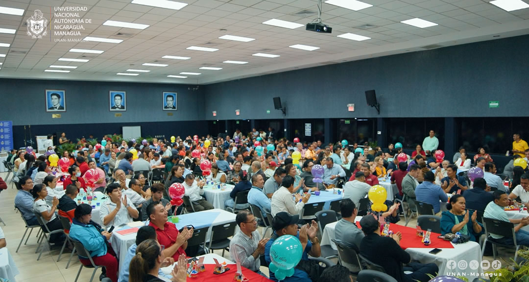 Maestras y maestros celebraron con mucha alegría el Día del Maestro de Nicaragüense