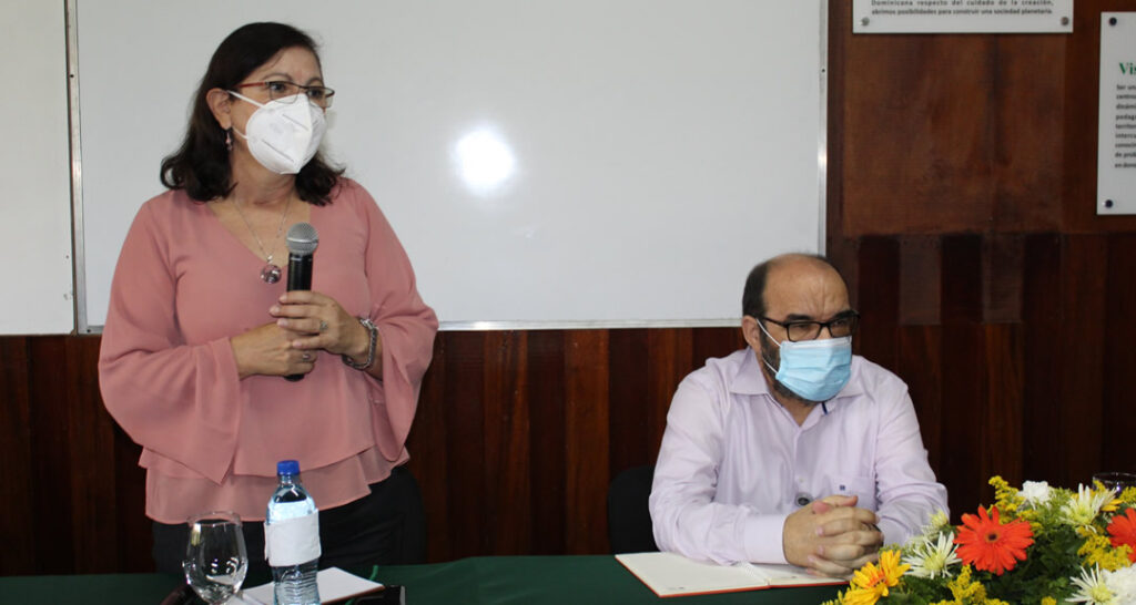 Autoridades del CNU sostienen encuentro con claustro de la UNIAV