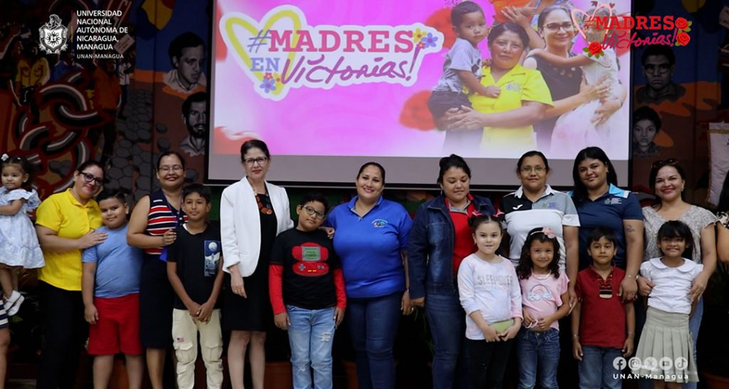Madres trabajadoras de la UNAN-Managua celebran su día