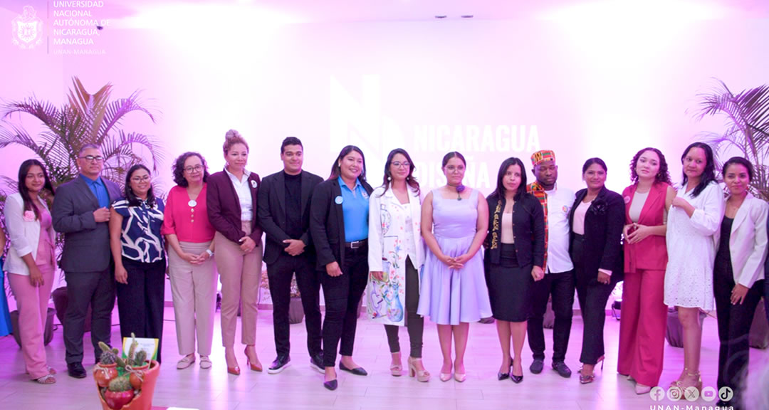 Emprendedores reciben certificados por culminar exitosamente el Programa Emprendedor Creativo