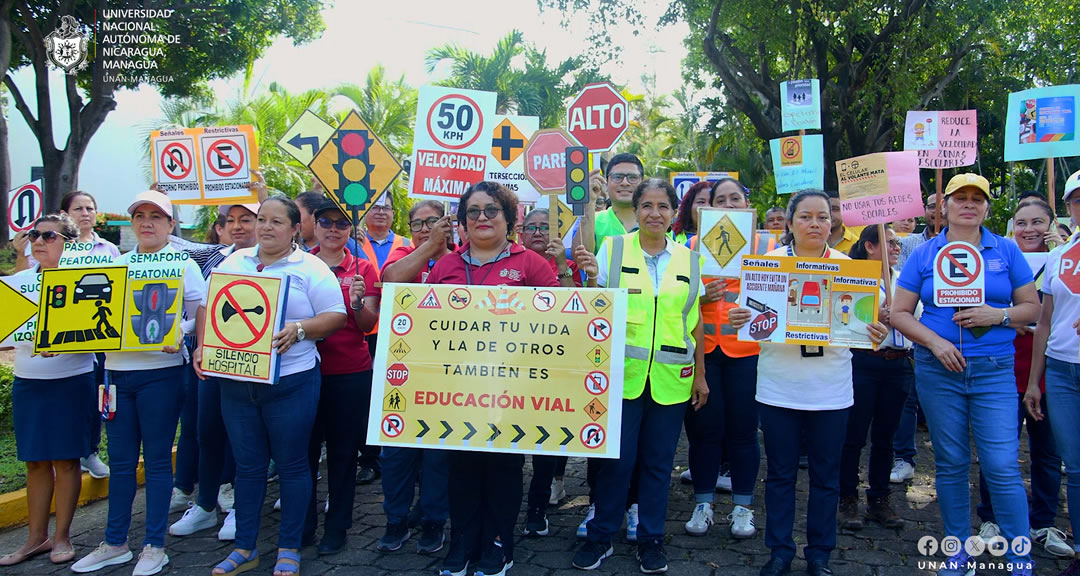 Estudiantes, docentes y administrativos se suman a caminata saludable