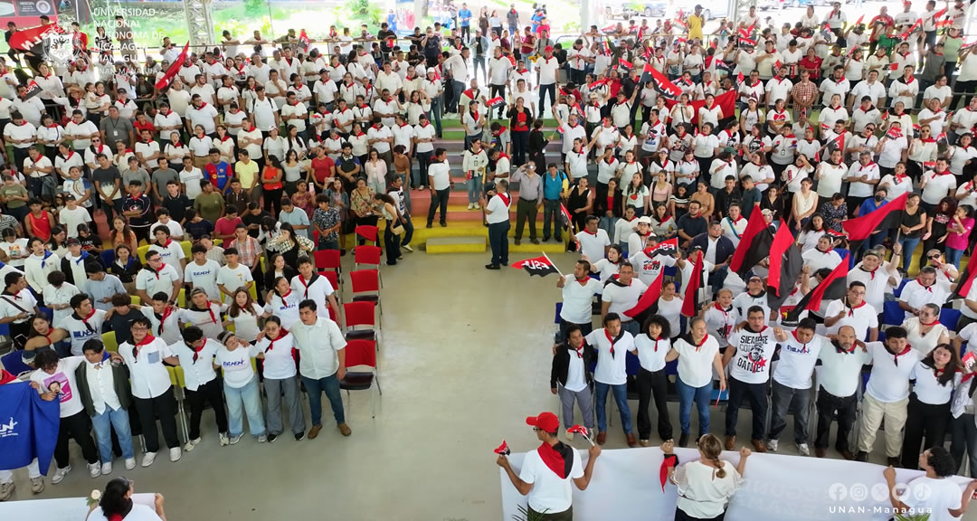 Militancia Sandinista de la UNAN-Managua rinde homenaje al Comandante Carlos Fonseca Amador