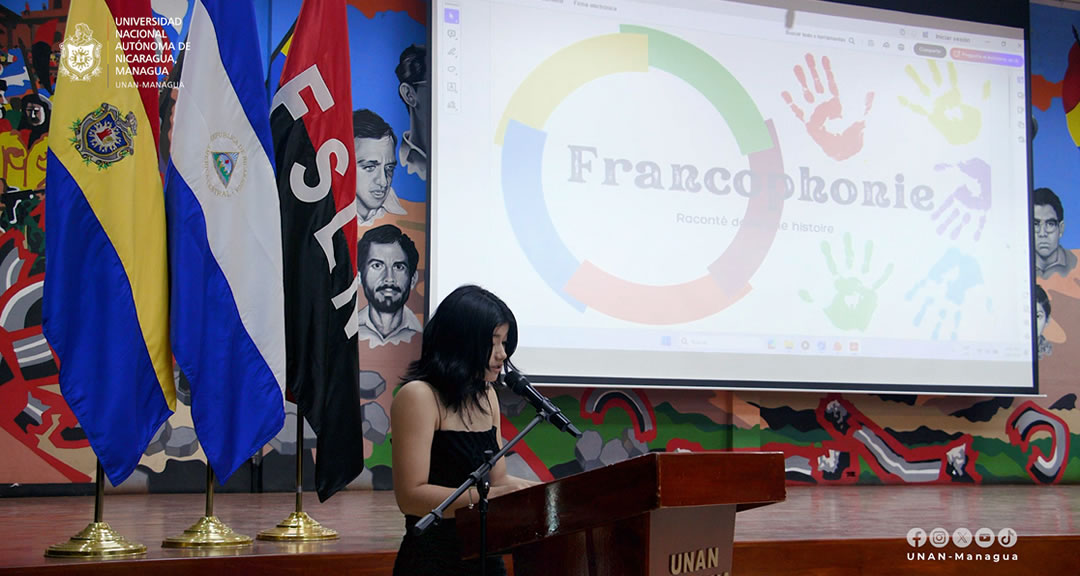 Estudiantes participan en el Festival cultural del Día Internacional de la Francofonía