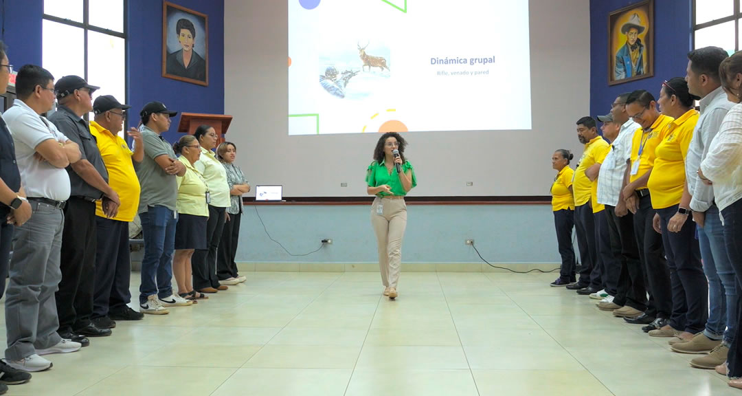 UNAN-Managua promueve el liderazgo y el bienestar laboral