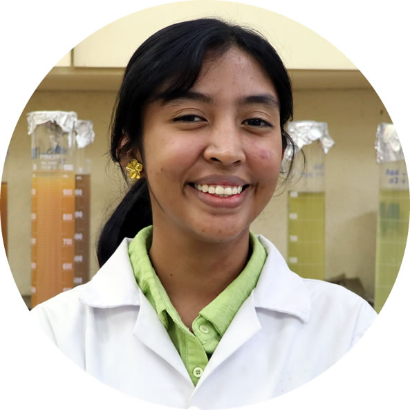 Eliang Hernández: «Desde la Química Ambiental generamos conciencia para preservar los recursos»