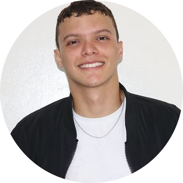 Talento joven en Ingeniería en Sistemas que impulsa la innovación tecnológica desde Carazo