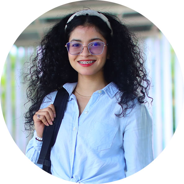 Lyane Centeno: «Desde la Ingeniería Telemática quiero aportar al avance tecnológico de mi localidad»