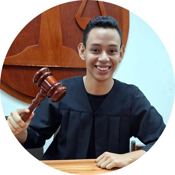 Jimmy Dávila: «La Universidad Pueblo Presidente fortalece su formación integral y su amor a la Patria, la Paz y la Prosperidad»