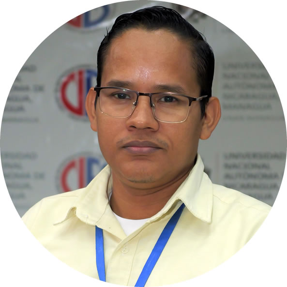 Winston Maltez: «Con esfuerzo y compromiso con la educación se construyen los sueños»