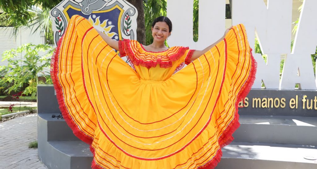 Jazmín Barillas, futura docente bilingüe y bailarina apasionada