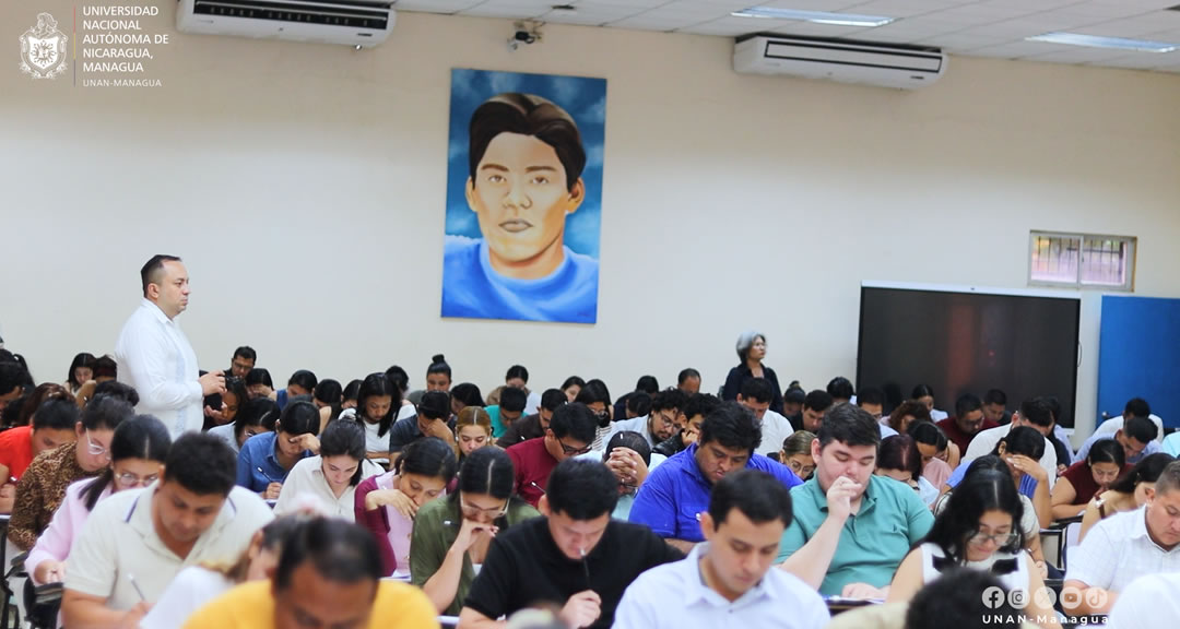 Doctores de todo el país aplican a la oportunidad de formación en especialidades