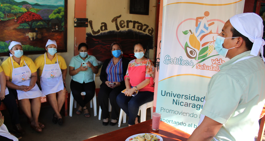 Personal de comedores participan en curso de cocina Estilos de Vida Saludable